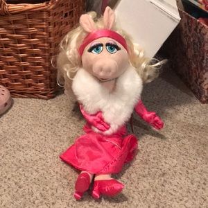 The Muppet’s Ms. Piggy plush